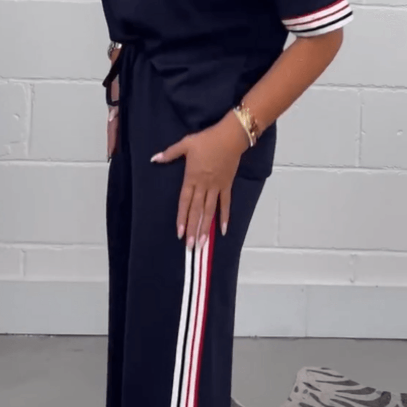 ⏳Tidsbegränsad rabatt✈️ Set med kortärmad t-shirt och joggers med vida ben och sidostripe - Milafashion-se.com