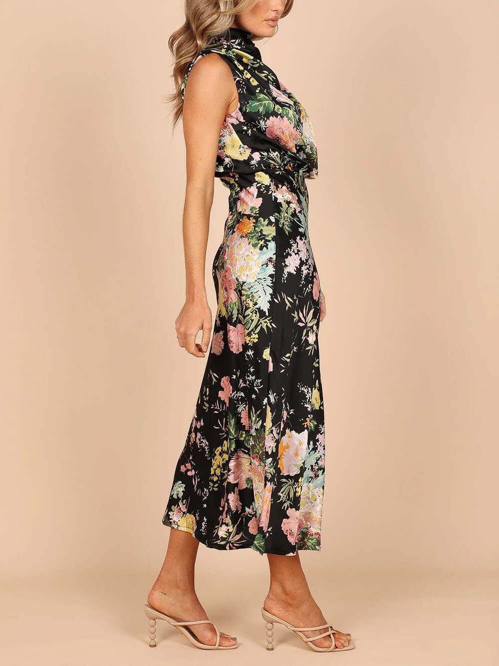 Halter Neck Floral Elastic Waist Maxi Dress - Milafashion-se.com